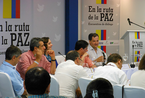 Colombia table: More than 60 high-level officials came to a Carter Center-sponsored meeting in April to discuss legal and structural changes that would be necessary if the Colombian government signs a peace agreement with the FARC rebel group. Pictured here are (left to right) Juan Fernando Velasco, president of the Senate; Jennie Lincoln, director of the Carter Center’s Americas Program; Juan Fernando Cristo, minister of the interior; and Sergio Jaramillo Caro, high commissioner for peace. 