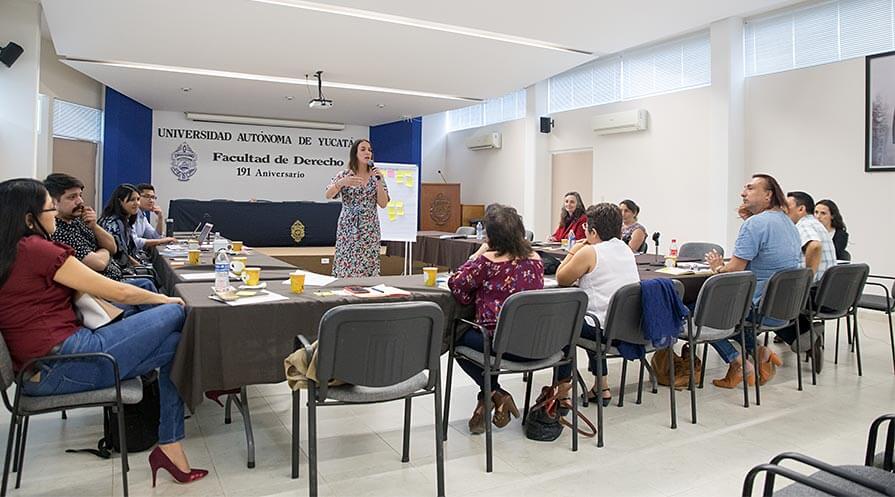 The Carter Center and Elementa chose Yucatán as one of two states in which to replicate its federal mapping study at the state level (the other is violence-stricken Baja California). The goal is to empower victims and defenders to work within their local systems to redress their rights. The team spent time listening and learning during a series of meetings that included two focus groups with human rights defenders. Some common themes emerged.